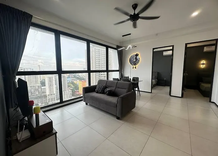 New Brand Ktv Set, Netflix, 3 Queen Bed High Floor