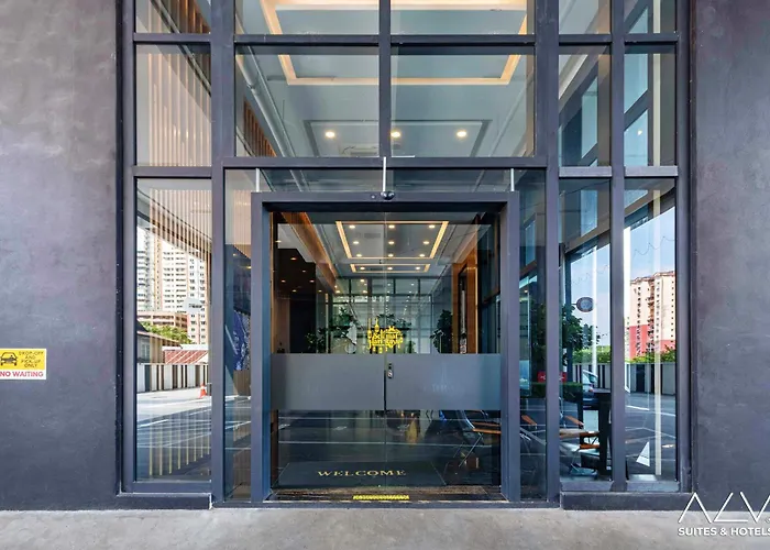 Urban Suites, Signature Collection By Stellar Alv